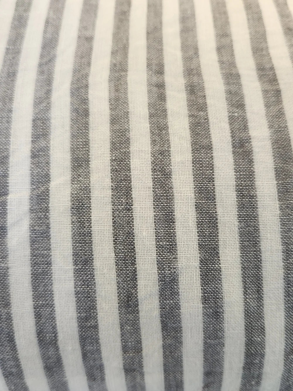 Quince European Linen Duvet Cover King / California King Gray White Stripe EUC
